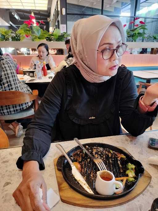 Kedai Steak Nusantara Karawang Cikampek 3