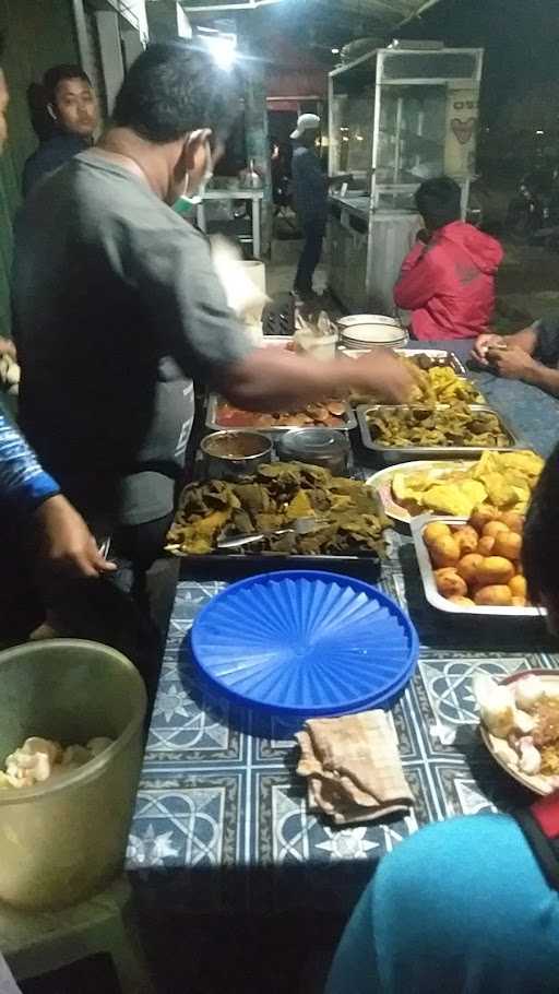 Nasi Uduk Kuntilanak 6