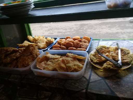 Waroeng Nasi Uduk Chiko 6