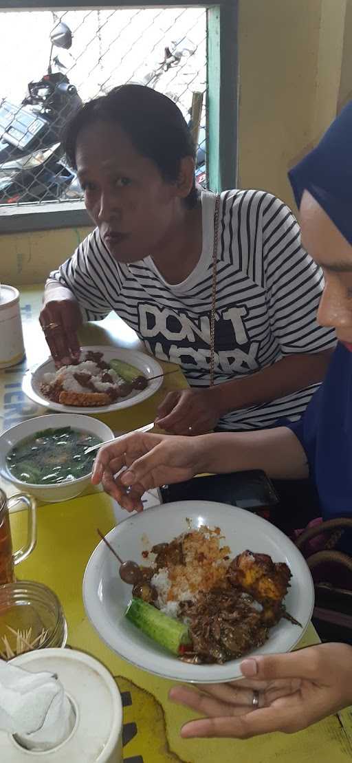 Warung Nasi Teh Meri 1