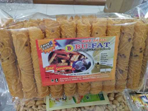 Pondok Kue Sapik Bu Fat 2