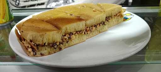 Martabak Kubang Resto 4 1