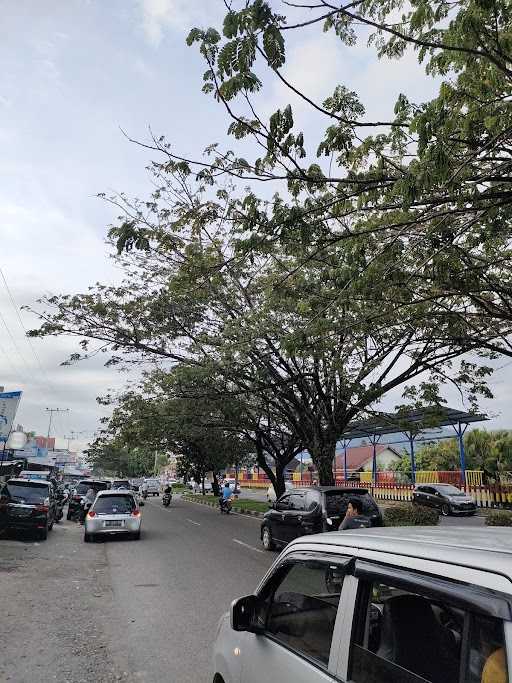 Sate Mega-Simpang Kalumpang 6