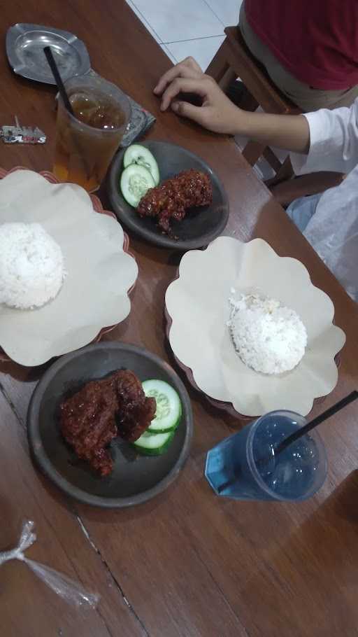 Nasi Ayam Tampol Kuwu 8