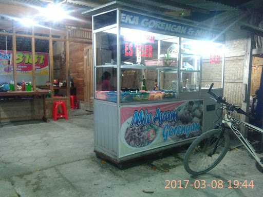 Warung Makan 8181,Mas. Yanto 5