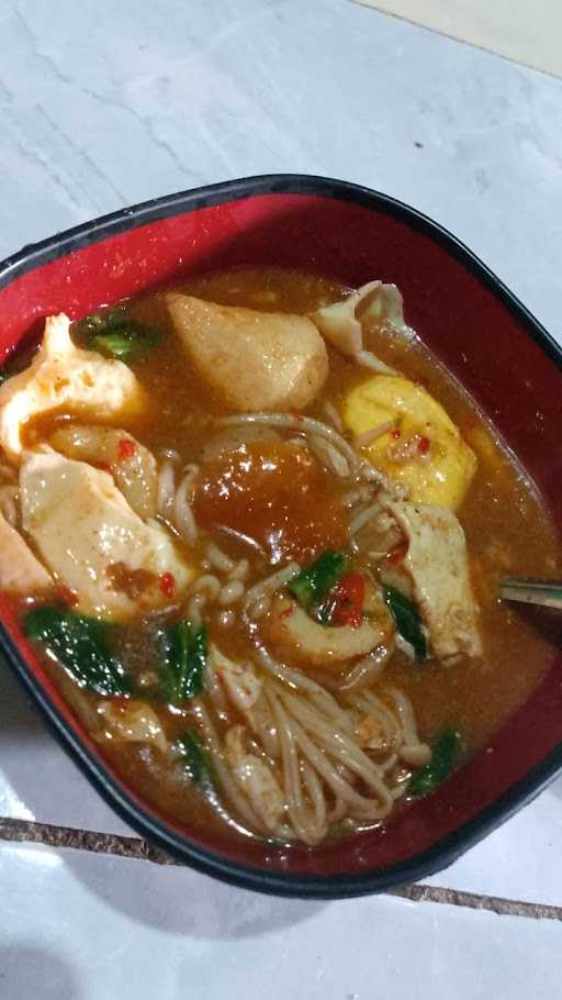 Baso Dan Seblak Mama Jihan 2