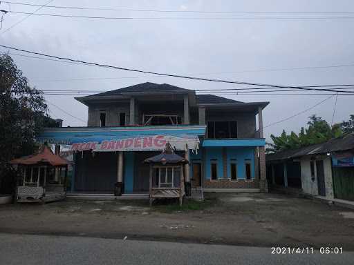 Rumah Makan Pecak Bandeng 10