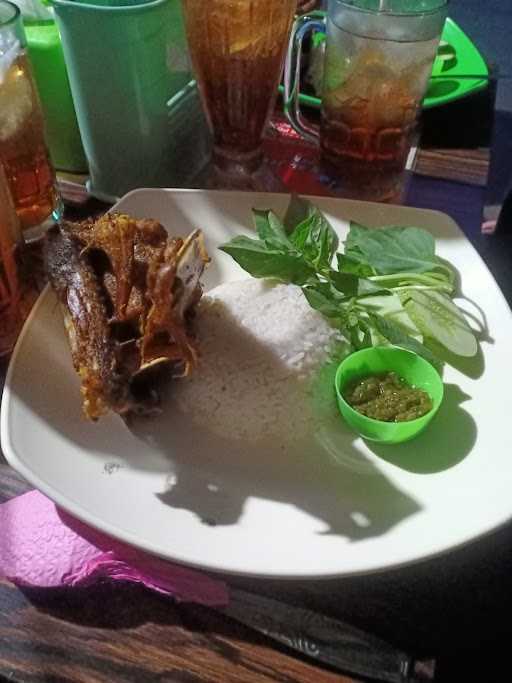 Warung Nasi Bebek Goreng Pak Raden 8