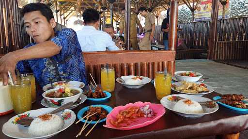 Saung Bambu Balitibul 5