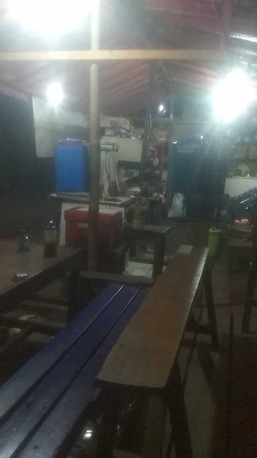 Warkop Jembatan Zeni 8