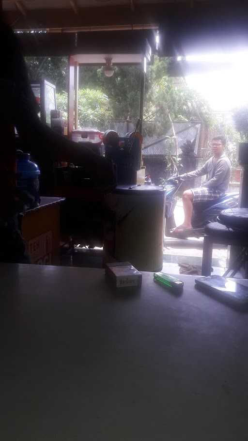 Kedai Jowo 9