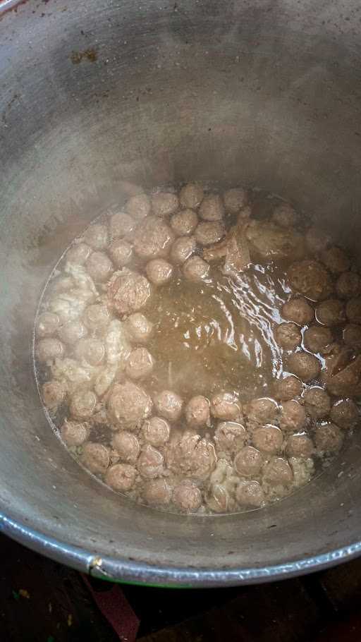 Mie Ayam & Bakso Pak Man - Condet 10