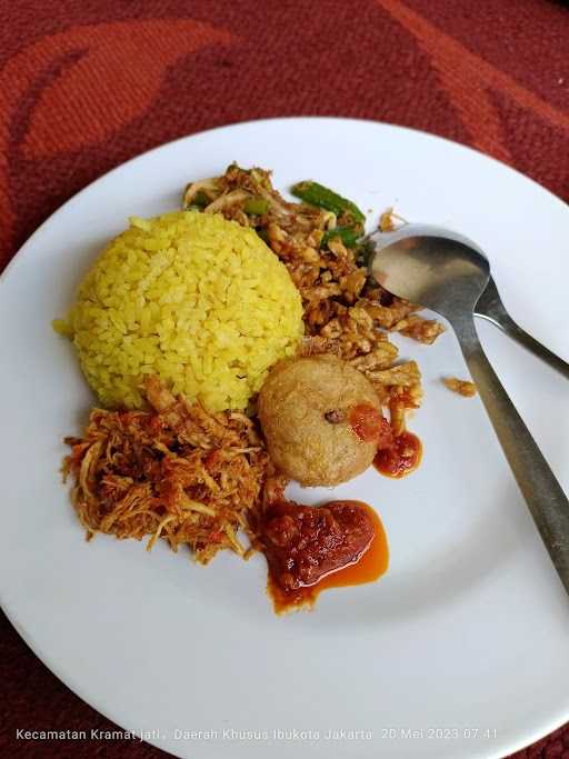 Nasi Kuning Khas Bali 5