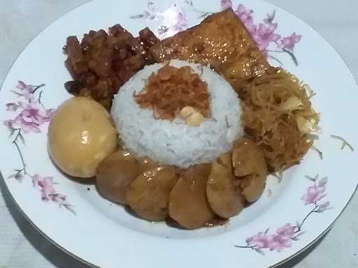 Nasi Uduk Kemaleman 1