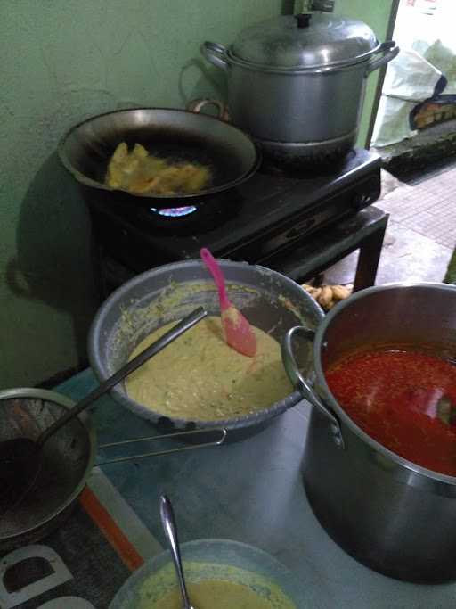 Nasi Uduk Mpok Mariyati 7