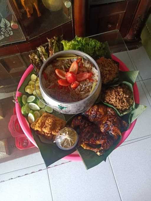 Ayam Bakar &Goreng Sugema 9