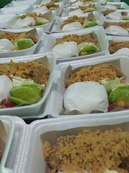 Ayam Kremes Jawara 86/ Bakul Wajan 4