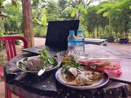 Saung Kebon Berkah 2