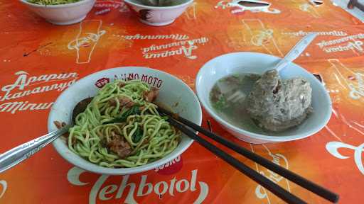 Baso Rusuk Ijo Grup 5