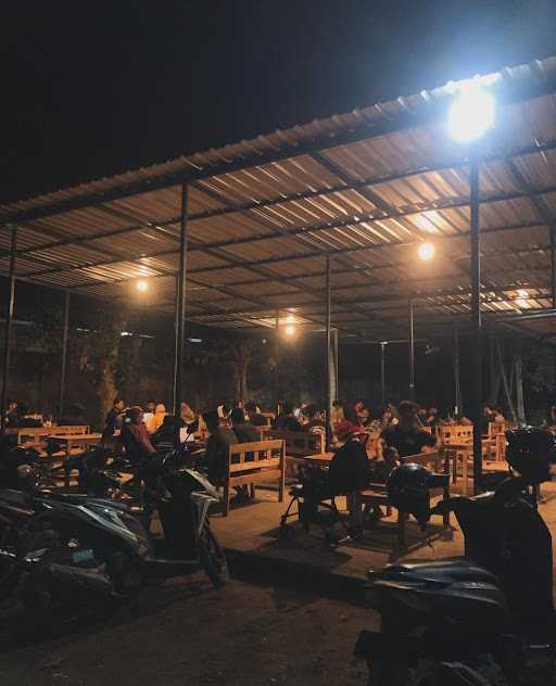 Warung Kopi Ngisis 4