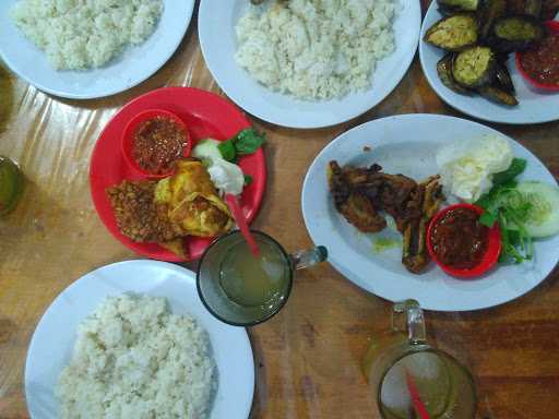 Nasi Uduk 898 7