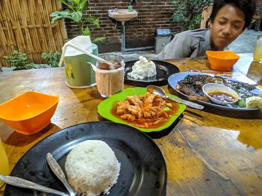 Warung Ayam Bakar 28 1