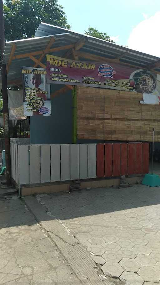 Warung Mie Ayam Yu Opii 7