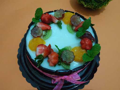 Halwa Puding Salad & Cake 7