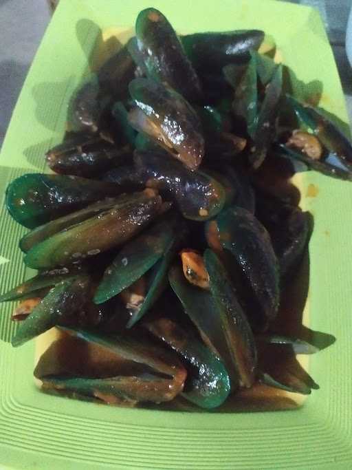 Kedai Seafood Bu Lg 1