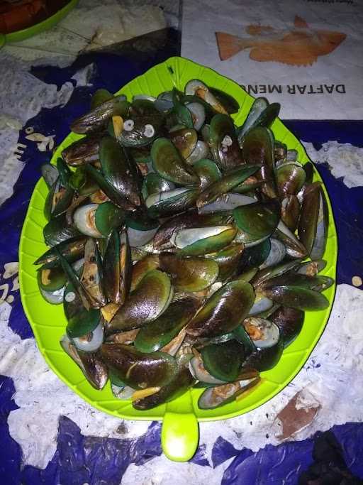 Lesehan Fish Love Mbk. Tutik 8