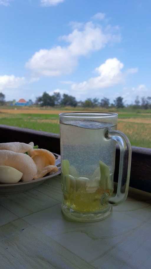 Warung Makan Omah Panggung Jls 9