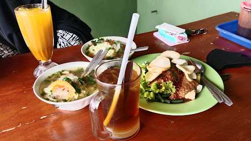 Warung Makan Soto Ana 10