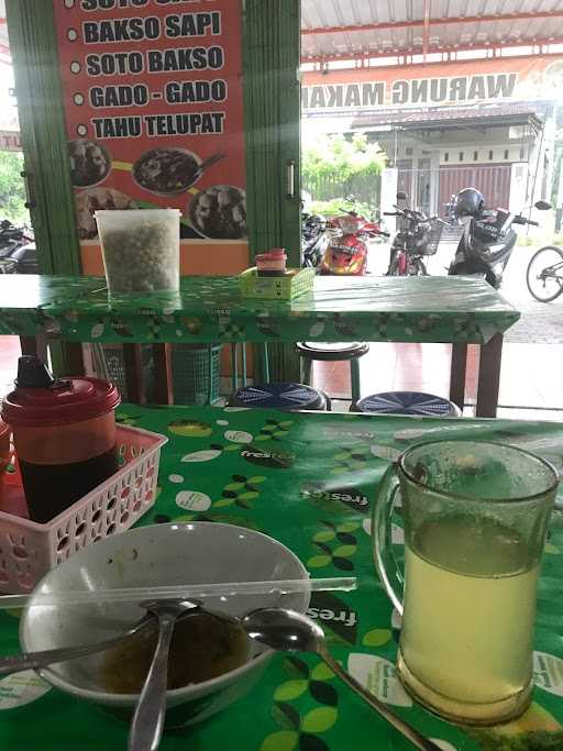 Warung Makan Soto Ana 5