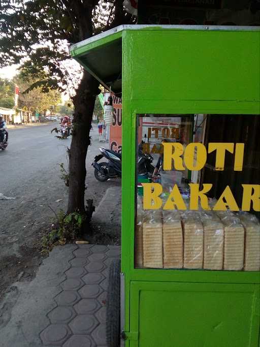 Roti Bakar Uenak Tenan 2