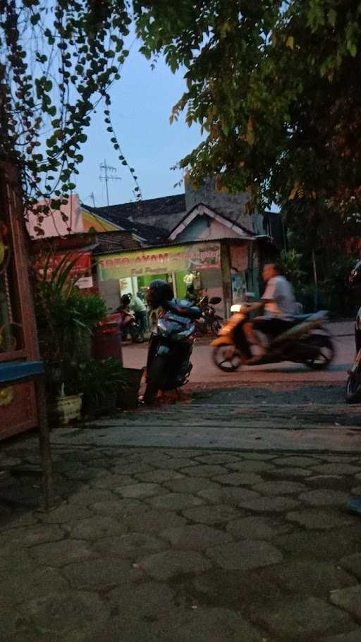 Soto Ayam Lamongan Pak Jan 8