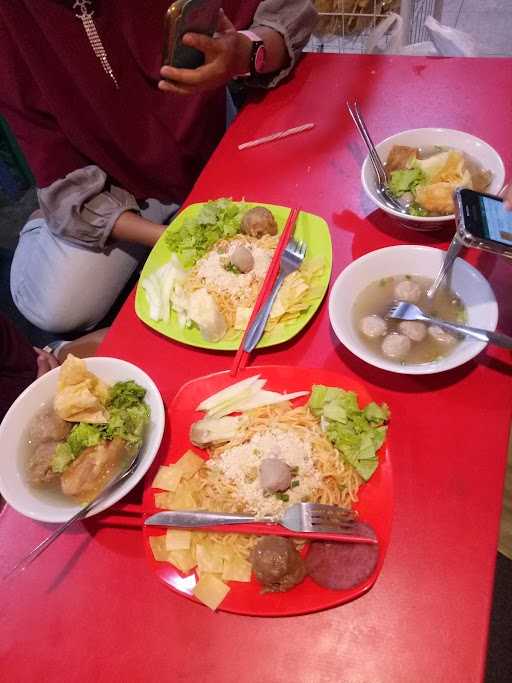 Bakso So Kromengan 9