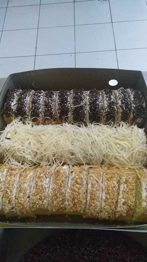 Wahyu Cake 2