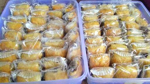 Bolen Pisang Suminten Cilacap 7