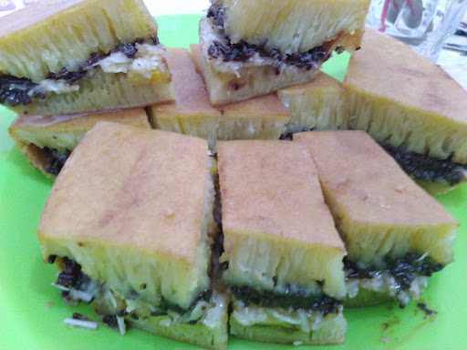 Martabak M King Kroya 9