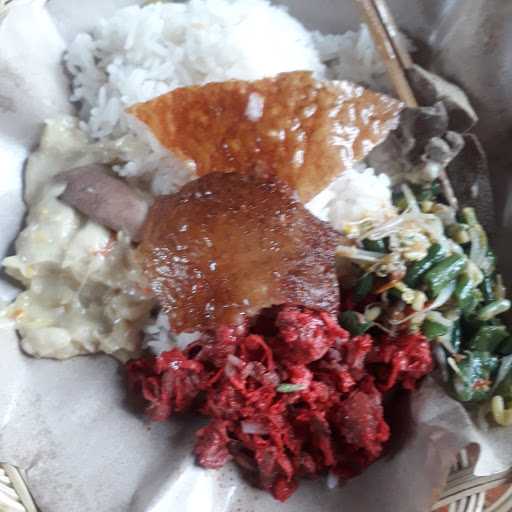 Warung Babi Guling Bu Srining 10