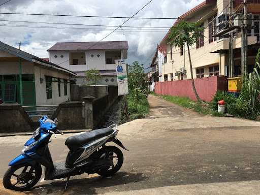 Warung Makan Kampung Tengah 4