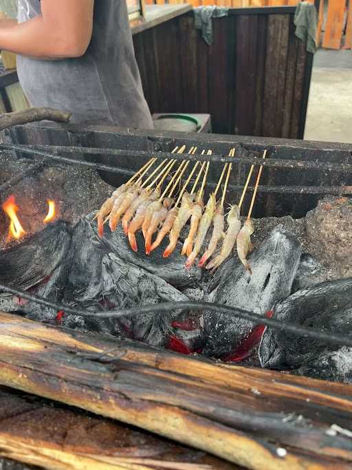 Warung Makan Liralina 6