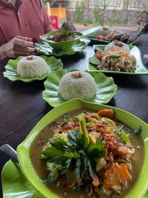 Warung Sari 5