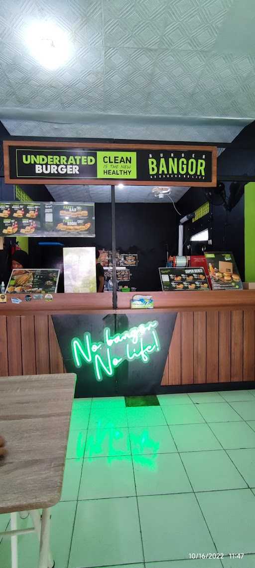 Burger Bangor Kuningan Dewi Sartika 9