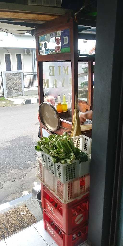 Warung Mie Ayam Dan Bakso Gajah Mungkur 9