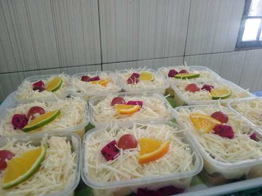 Salad Buah Teras Basmallah 8