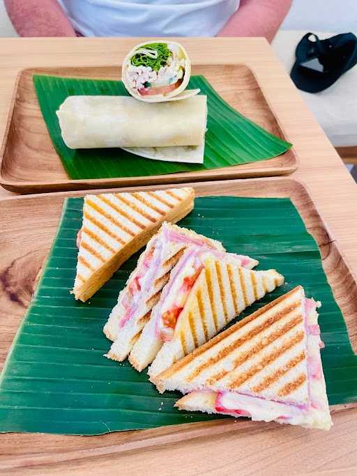 Swich Sandwiches Seminyak 2