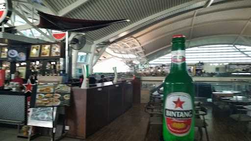 Prada Bintang Bar 6