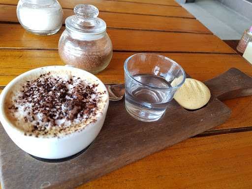 Kopi & Kue 8