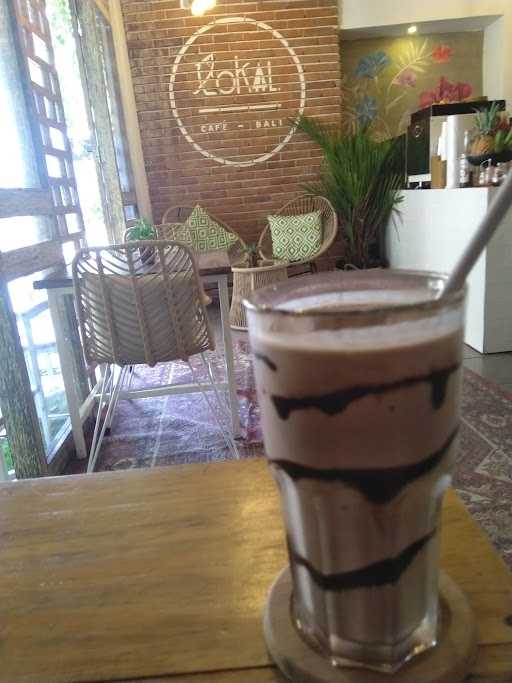 Lokal Cafe Bali 5